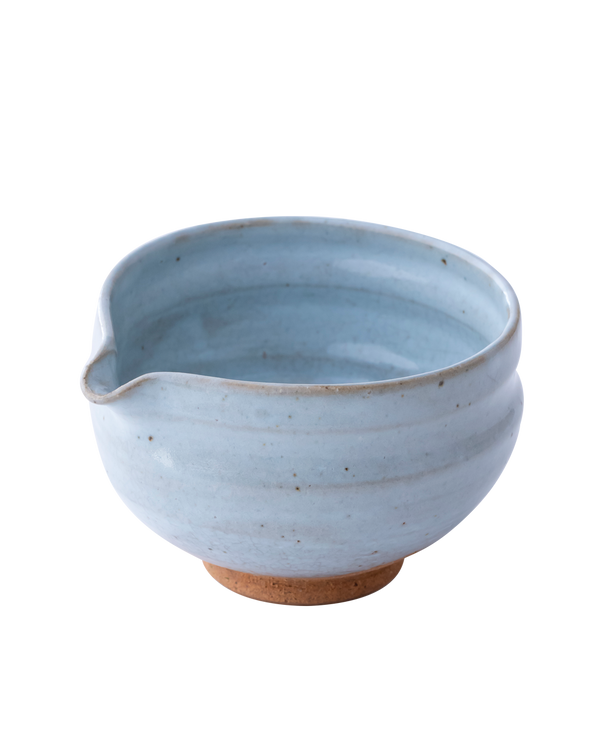 White Tea Bowl with Serving Spout